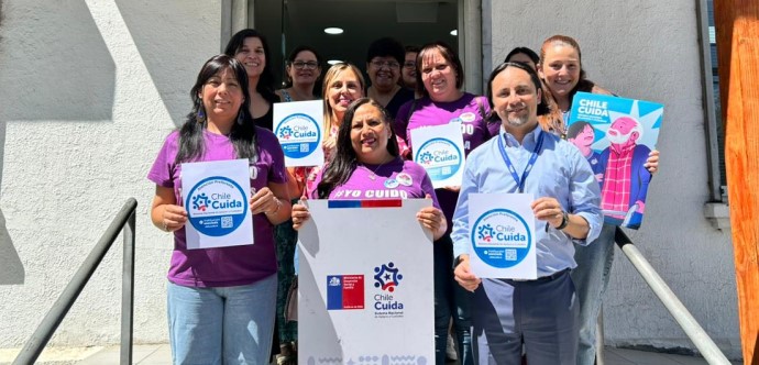 Seremi de Desarrollo Social y Familia instala sello Chile Cuida en Tesorería General de la República y Fosis de O’Higgins