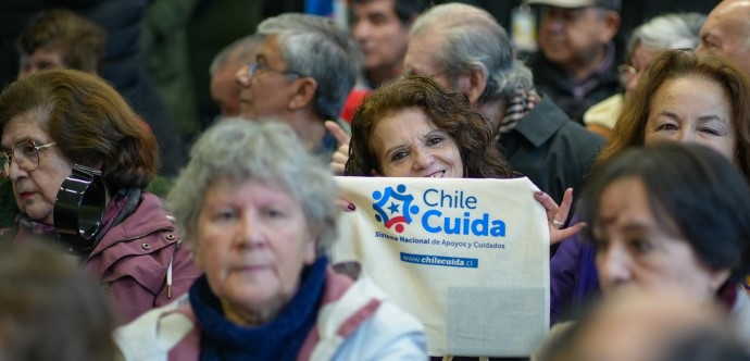 Cuidar con derechos: Gobierno lanza curso para difundir los apoyos disponibles para personas cuidadoras